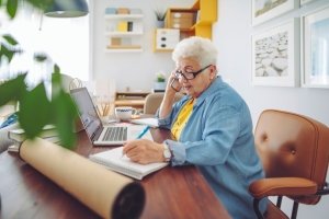 Beschäftigung für Senioren: So kommt keine Langeweile auf