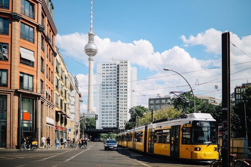 Berliner Fernsehturm und Umgebung