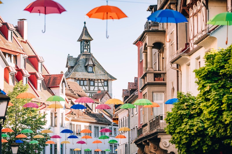 Das Bild zeigt die Altstadt von Konstanz in Deutschland. 